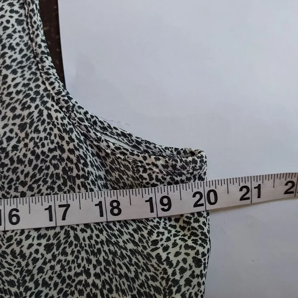 Banana Republic Monochrome Ruffle Blouse - Picture 12 of 13